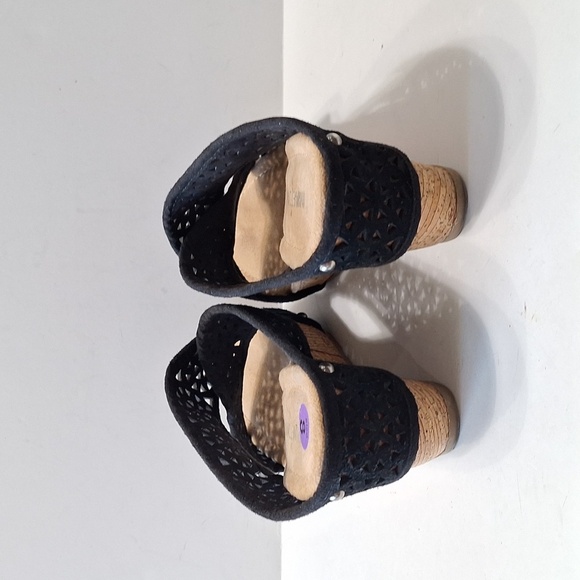 Minnetonka Black Tan Bohemian Lainey Boho Cut Out Suede Wedge Sandals Size 8 - Picture 9 of 12